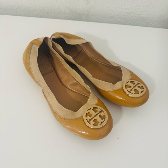 Tory Burch Caroline Size 6M Beige Elastic and Leather Ballet Flats - Picture 8 of 11